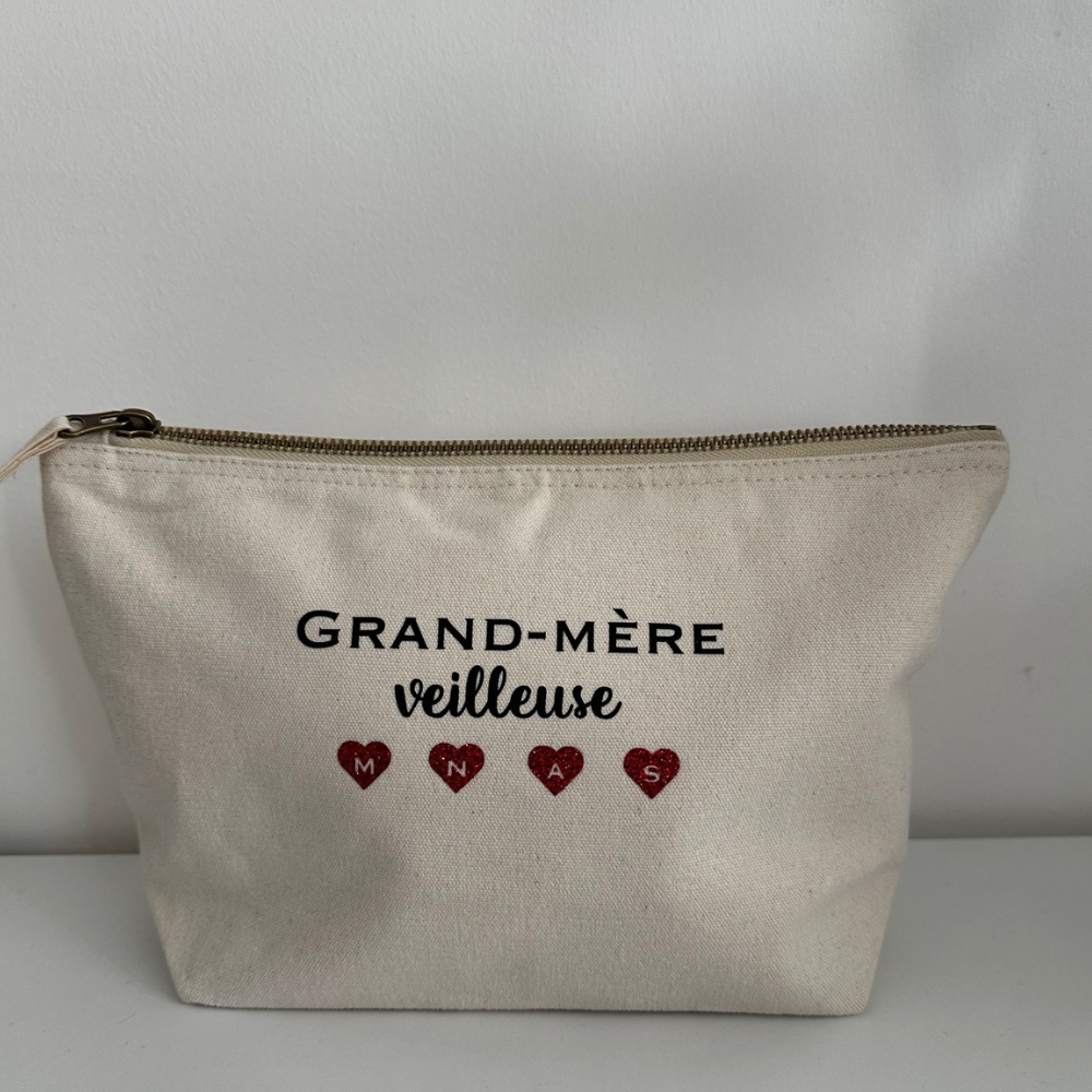 Pochette "grand-mère veilleuse"